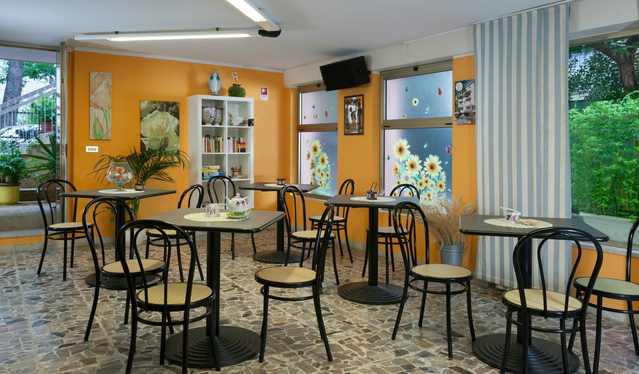 Hotel Alfa Tao Riccione Eksteriør billede