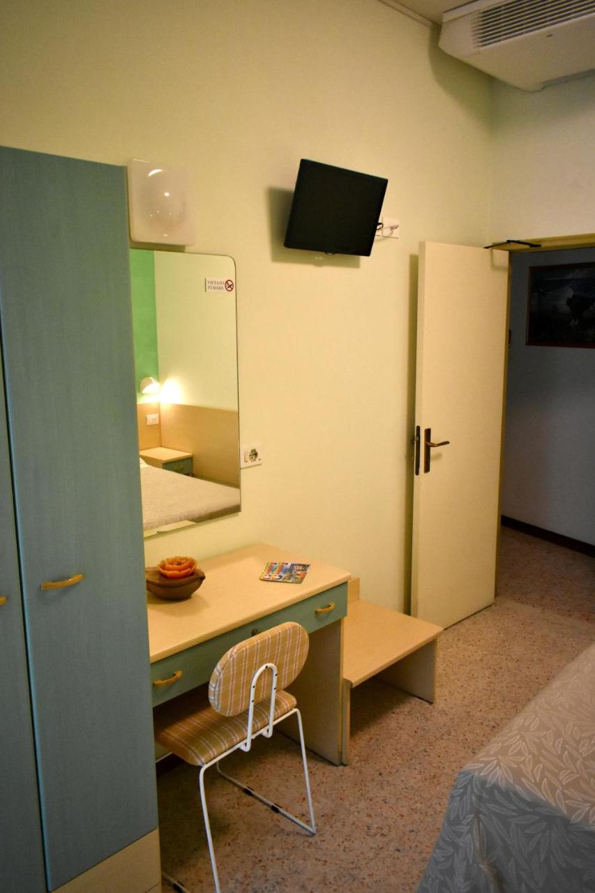 Hotel Alfa Tao Riccione Eksteriør billede