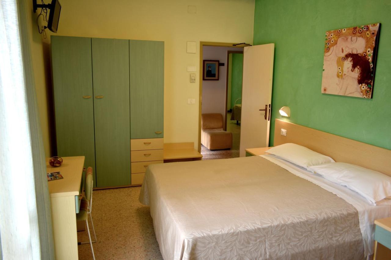 Hotel Alfa Tao Riccione Eksteriør billede