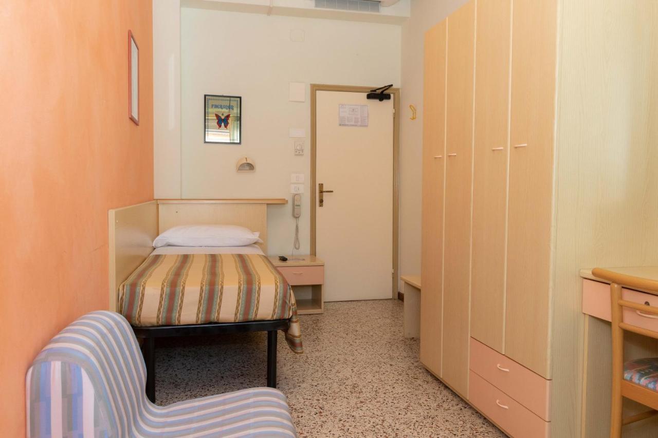 Hotel Alfa Tao Riccione Eksteriør billede